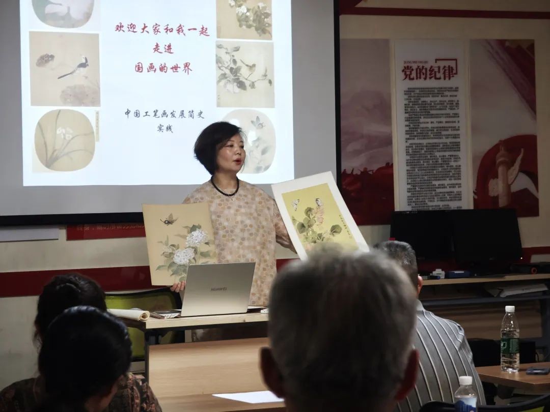 居民艺术家执教 共赴墨韵丹青里的世运文明课